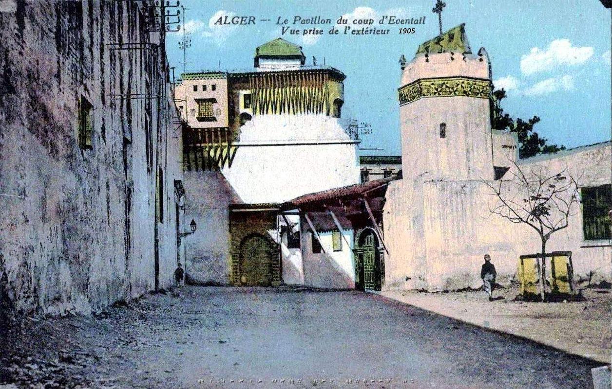 03- Alger - Casbah - Pavillon du Coup de l'eventail.jpg